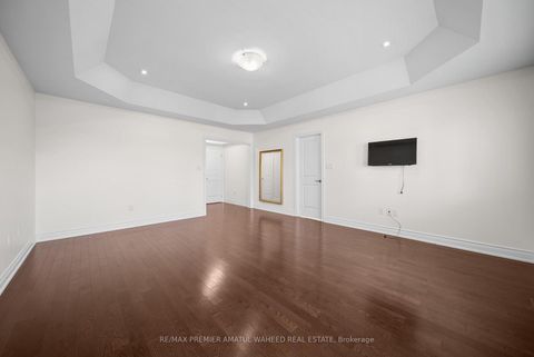 Photo 39 at 144 Ironside Drive, Vellore Village, Vaughan