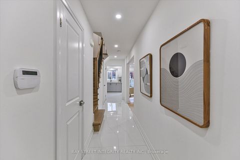 Photo 2 at 116 Kenley Crescent, Milliken Mills East, Markham