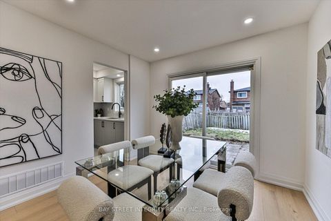 Photo 5 at 116 Kenley Crescent, Milliken Mills East, Markham