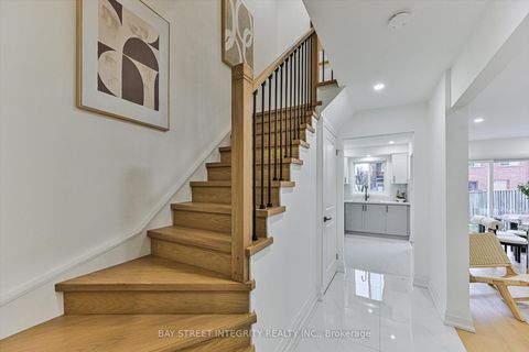 Photo 13 at 116 Kenley Crescent, Milliken Mills East, Markham