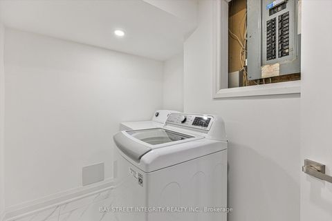 Photo 23 at 116 Kenley Crescent, Milliken Mills East, Markham