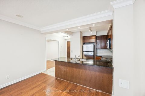 Photo 16 at 302 - 88 Promenade Circle, Brownridge, Vaughan