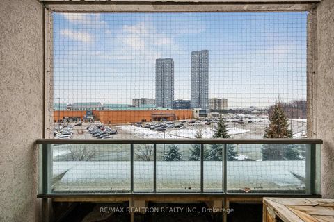 Photo 35 at 302 - 88 Promenade Circle, Brownridge, Vaughan