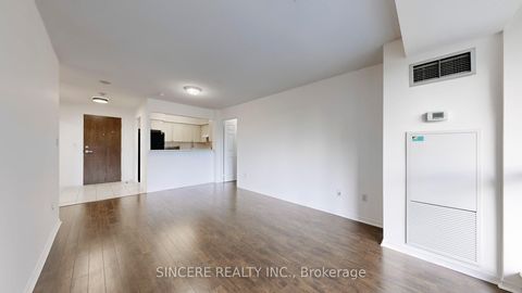 Photo 3 at 310 - 39 Pemberton Avenue, Newtonbrook East, Toronto