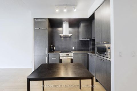 Photo 14 at S322 - 455 Front Street E, Waterfront Communities C8, Toronto