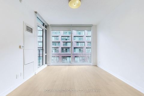 Photo 23 at S322 - 455 Front Street E, Waterfront Communities C8, Toronto