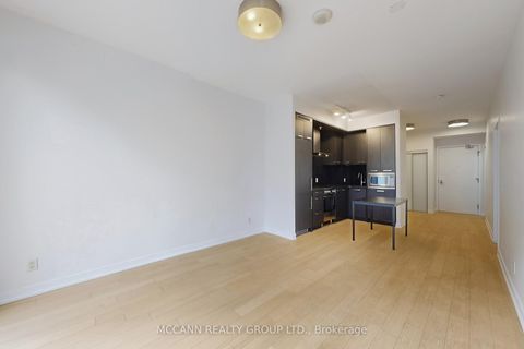 Photo 27 at S322 - 455 Front Street E, Waterfront Communities C8, Toronto