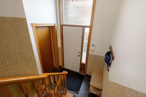 Photo 31 at 15 Westroyal Road, The Westway, Toronto