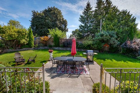 Photo 47 at 15 Westroyal Road, The Westway, Toronto