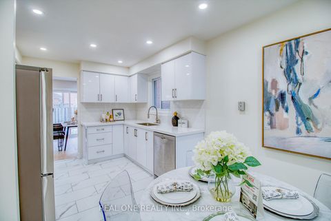 Photo 20 at 32 Charlton Avenue, Brownridge, Vaughan