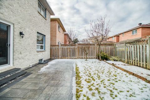 Photo 41 at 32 Charlton Avenue, Brownridge, Vaughan