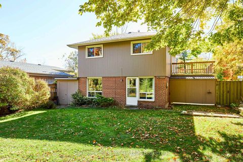 Photo 10 at 276 Guildwood Parkway, Guildwood, Toronto