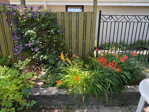 Photo 12 at 276 Guildwood Parkway, Guildwood, Toronto