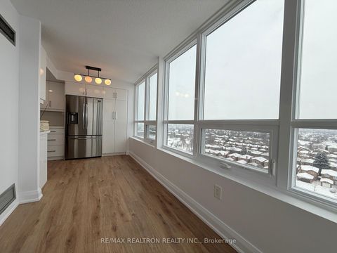 Photo 9 at 1106 - 7601 Bathurst Street, Yorkhill, Vaughan