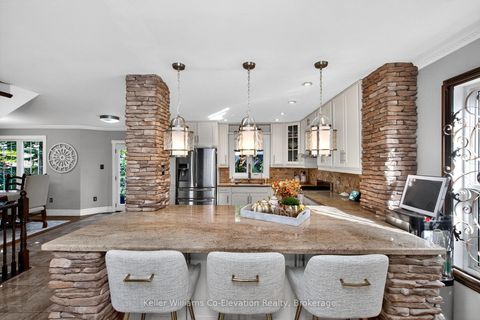 Photo 7 at 136 Birchwood Drive, East Bayfield, Barrie