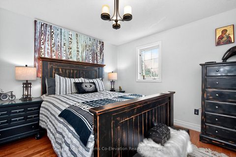 Photo 26 at 136 Birchwood Drive, East Bayfield, Barrie