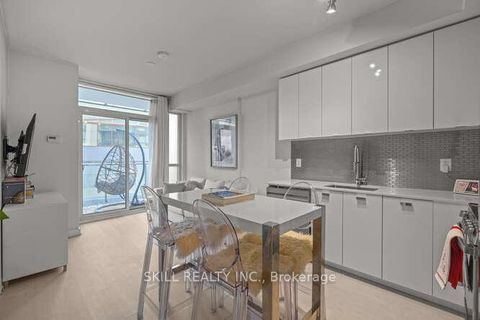 Photo 4 at 10 De Boers, Unit 315 Drive, York University Heights, Toronto