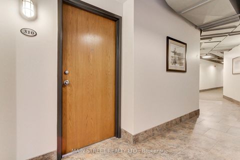 Photo 5 at 310 - 543 Timothy Street W, Central Newmarket, Newmarket