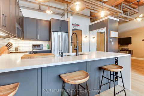 Photo 7 at 310 - 543 Timothy Street W, Central Newmarket, Newmarket