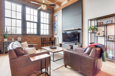 Photo 15 at 310 - 543 Timothy Street W, Central Newmarket, Newmarket