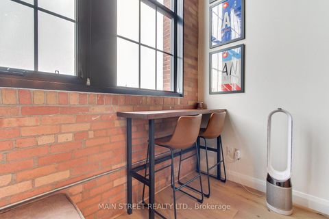 Photo 19 at 310 - 543 Timothy Street W, Central Newmarket, Newmarket