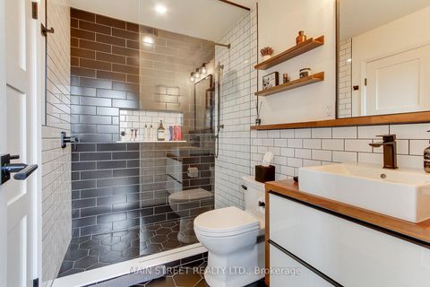 Photo 24 at 310 - 543 Timothy Street W, Central Newmarket, Newmarket