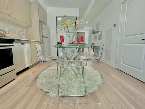 Photo 6 at 223 - 2799 Kingston Road, Cliffcrest, Toronto