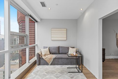 Photo 10 at 1201 - 393 King Street W, Waterfront Communities C1, Toronto