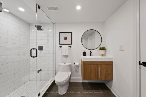 Photo 25 at 54 Thursfield Crescent, Leaside, Toronto