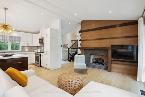 Photo 10 at 48 Royal Road, Aurora Village, Aurora