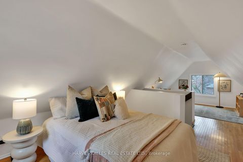 Photo 20 at 153 Sammon Avenue, East York, Toronto