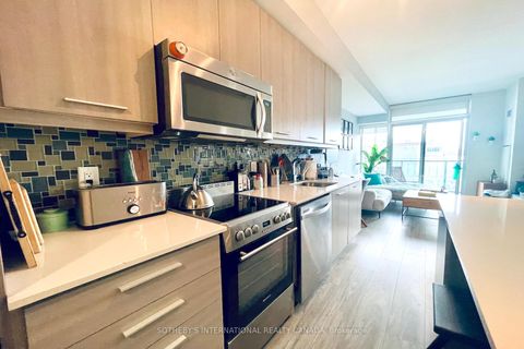 Photo 6 at 706 - 105 George Street, Yonge Corridor, Toronto