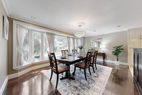 Photo 10 at 61 Whittaker Crescent, Bayview Village, Toronto