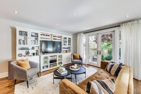 Photo 12 at 275 Fairlawn Avenue, Lawrence Park North, Toronto