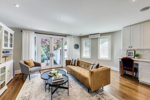 Photo 13 at 275 Fairlawn Avenue, Lawrence Park North, Toronto