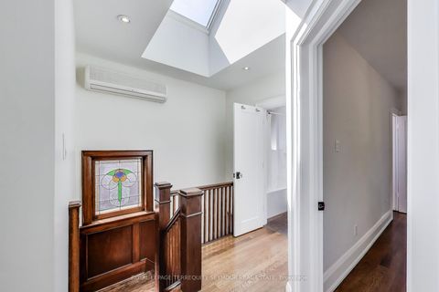 Photo 15 at 275 Fairlawn Avenue, Lawrence Park North, Toronto