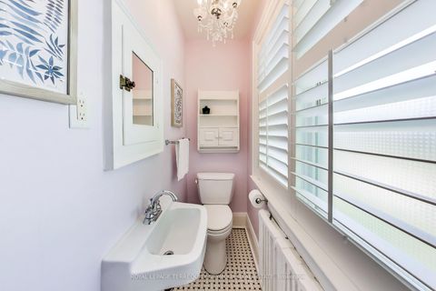 Photo 23 at 275 Fairlawn Avenue, Lawrence Park North, Toronto