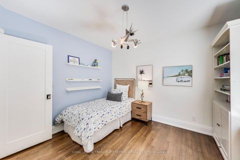 Photo 25 at 275 Fairlawn Avenue, Lawrence Park North, Toronto