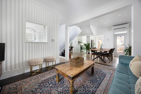 Photo 3 at 238 River Street, South St. James Town, Toronto