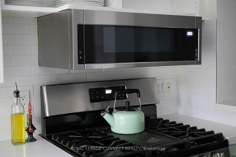 Photo 15 at 238 River Street, South St. James Town, Toronto