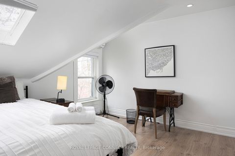 Photo 24 at 238 River Street, South St. James Town, Toronto