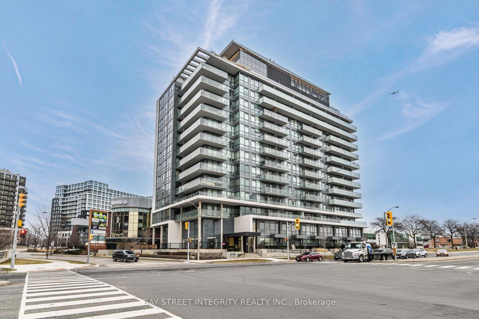 909 - 10 De Boers Drive, York University Heights, Toronto 