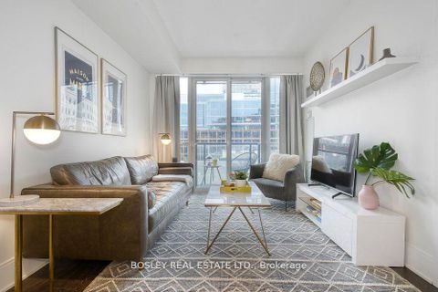 Photo 14 at 519 - 560 Front Street W, Waterfront Communities C1, Toronto