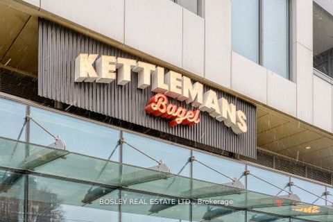 Photo 27 at 519 - 560 Front Street W, Waterfront Communities C1, Toronto