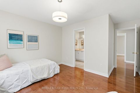 Photo 27 at 49 Helston Crescent, Brooklin, Whitby