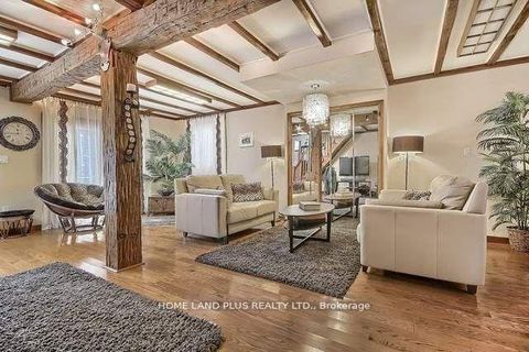 Photo 3 at 17 Yongehurst Road, North Richvale, Richmond Hill