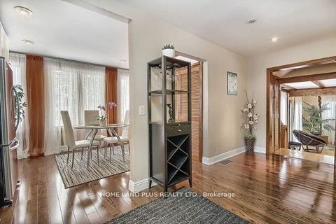 Photo 6 at 17 Yongehurst Road, North Richvale, Richmond Hill