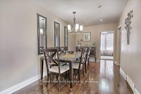 Photo 8 at 17 Yongehurst Road, North Richvale, Richmond Hill