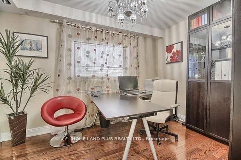 Photo 10 at 17 Yongehurst Road, North Richvale, Richmond Hill