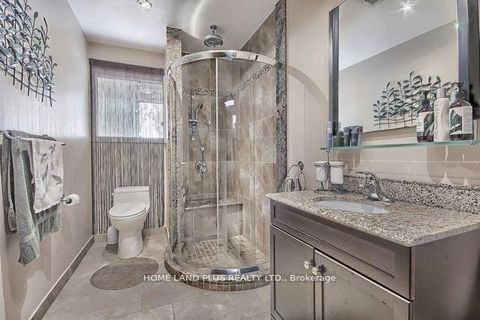 Photo 17 at 17 Yongehurst Road, North Richvale, Richmond Hill